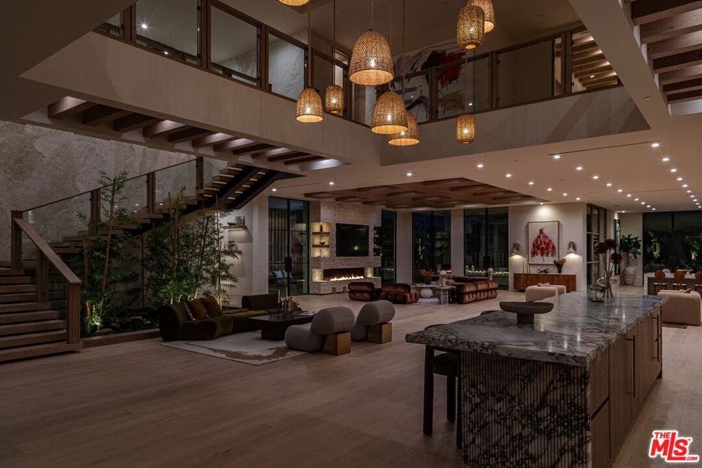 1465 Donhill Drive, Beverly Hills, CA 90210 1465 Donhill Drive, Beverly Hills, CA 90210