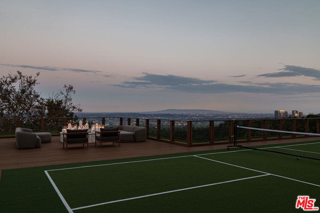 1465 Donhill Drive, Beverly Hills, CA 90210 1465 Donhill Drive, Beverly Hills, CA 90210