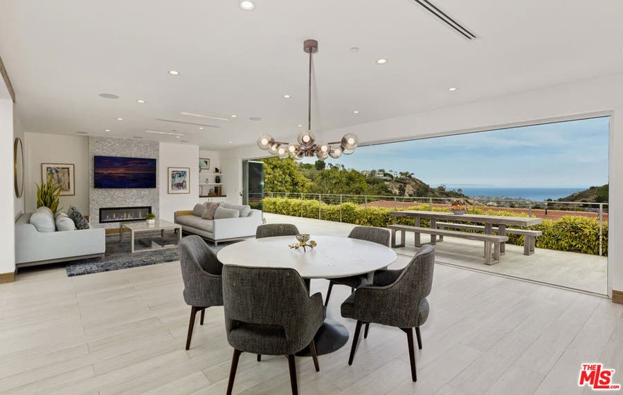 Property photo for 1332 El Hito Circle, Pacific Palisades, CA