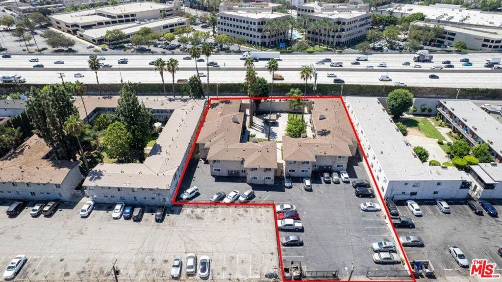 1127 E Garvey Avenue, West Covina, CA 91790 1127 E Garvey Avenue, West Covina, CA 91790