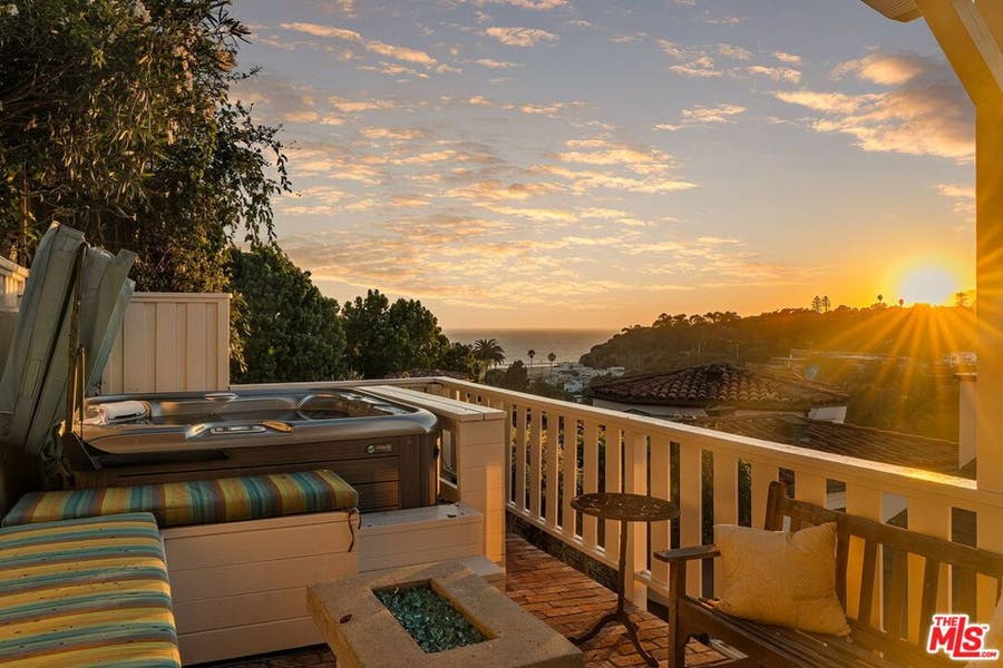 Property photo for 339 Adelaide Drive, Santa Monica, CA