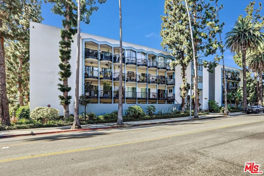 Property photo for 7560 Hollywood Boulevard, #303, Los Angeles, CA