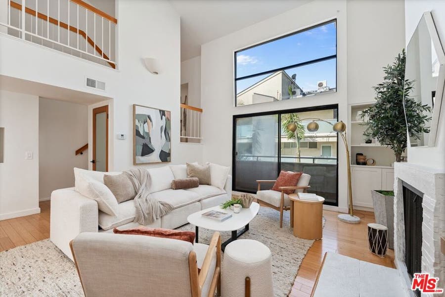 Property photo for 11 Mast Street, #B, Los Angeles, CA