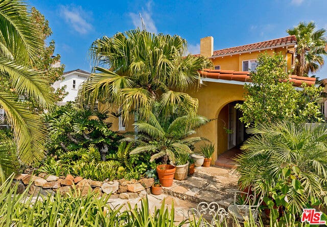 Property photo for 214 S MEDIO Drive, Los Angeles, CA