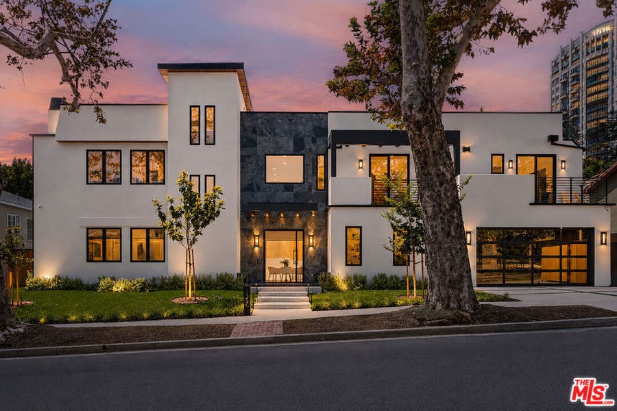 Property photo for 1325 Thayer Avenue, Los Angeles, CA