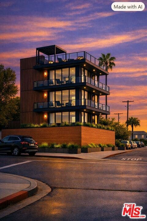 Property photo for 404 Venice Way, Los Angeles, CA