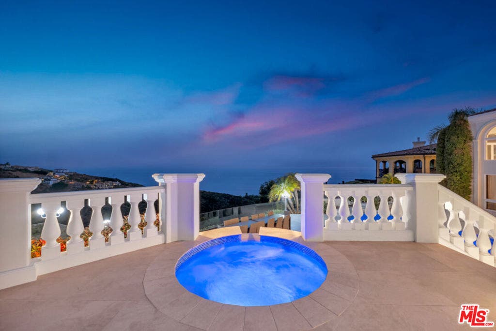 8 Saint Tropez, Laguna Niguel, CA 92677 8 Saint Tropez, Laguna Niguel, CA 92677