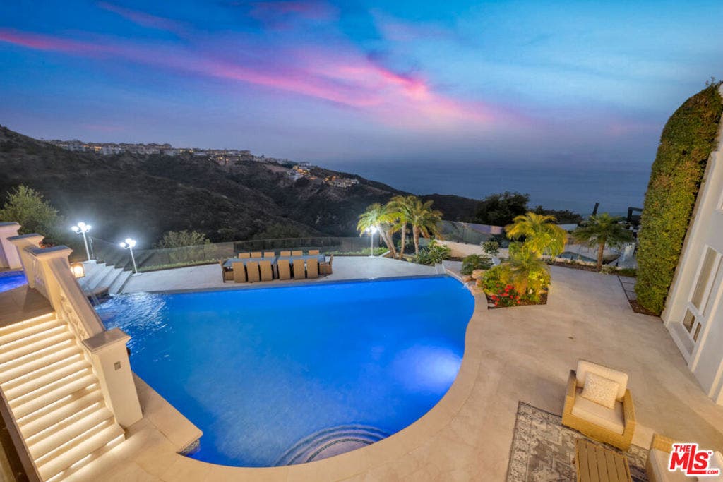 8 Saint Tropez, Laguna Niguel, CA 92677 8 Saint Tropez, Laguna Niguel, CA 92677