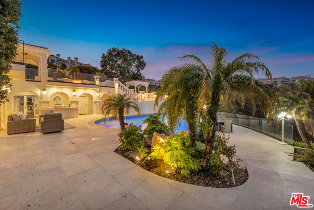 8 Saint Tropez, Laguna Niguel, CA 92677 8 Saint Tropez, Laguna Niguel, CA 92677