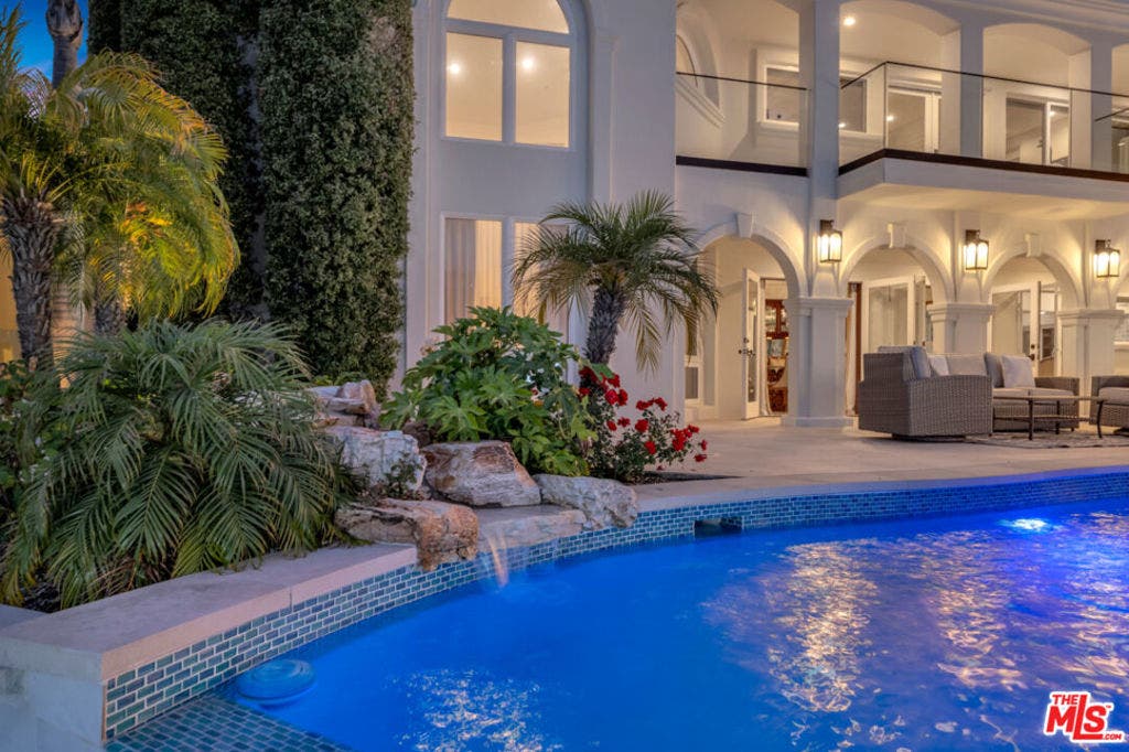 8 Saint Tropez, Laguna Niguel, CA 92677 8 Saint Tropez, Laguna Niguel, CA 92677