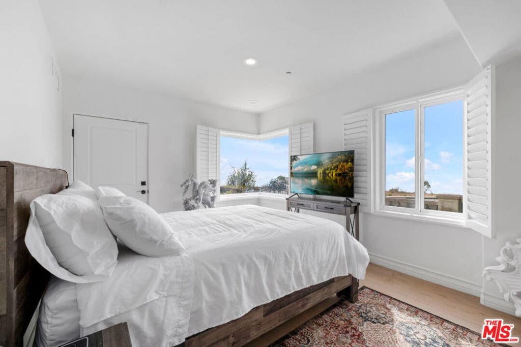 8 Saint Tropez, Laguna Niguel, CA 92677 8 Saint Tropez, Laguna Niguel, CA 92677