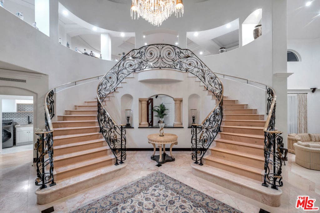 8 Saint Tropez, Laguna Niguel, CA 92677 8 Saint Tropez, Laguna Niguel, CA 92677