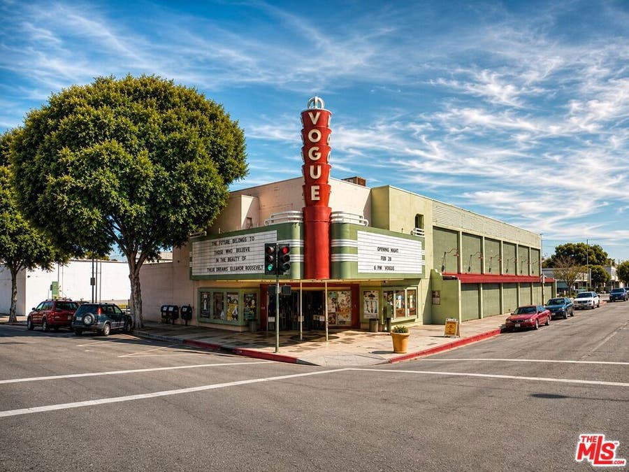 Property photo for 246 W 6th Street, Oxnard, CA