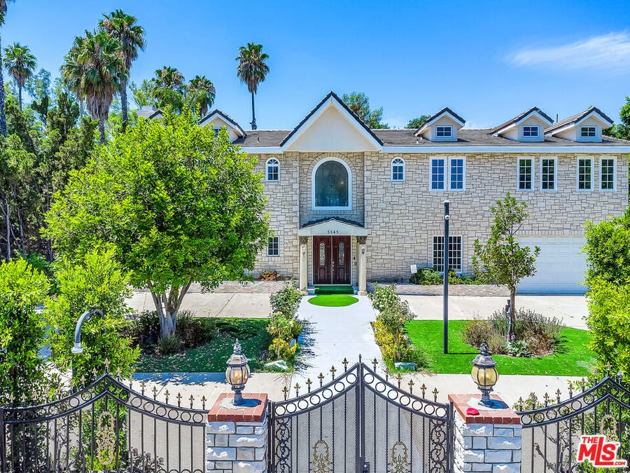 Property photo for 5545 Aura Avenue, Tarzana, CA