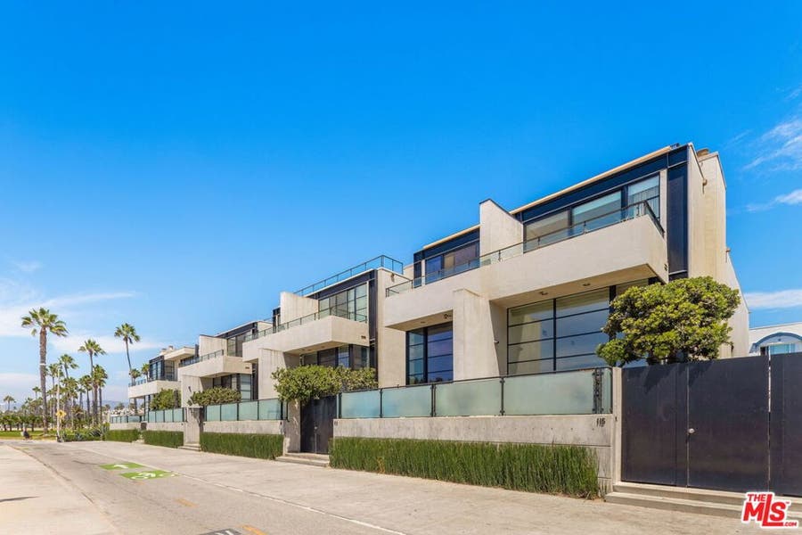 Property photo for 115 Ocean Front Walk, Venice, CA