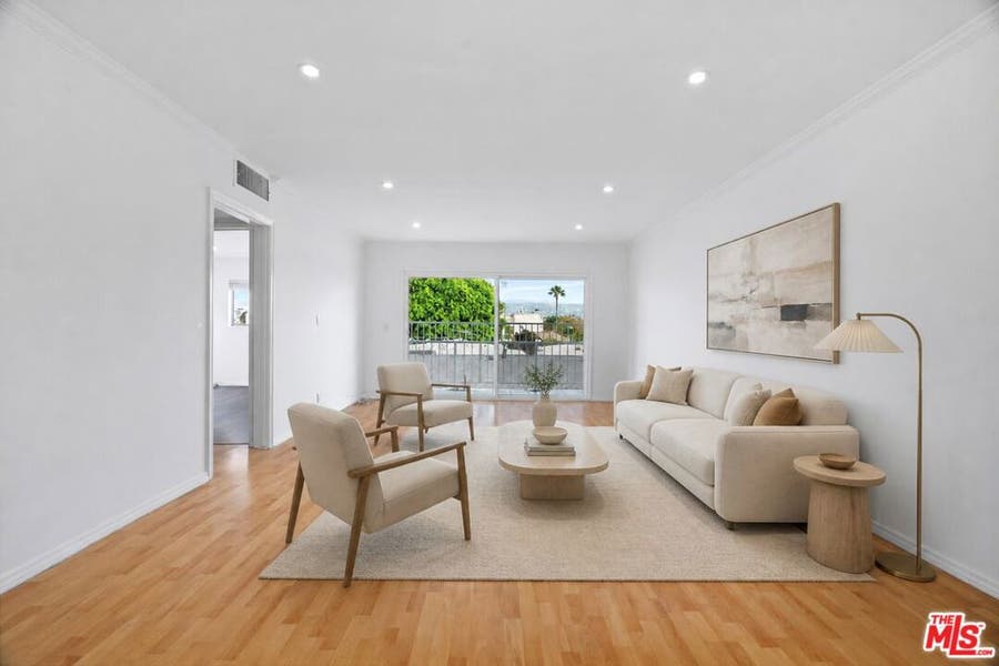 Property photo for 423 S Rexford Drive, #305, Beverly Hills, CA