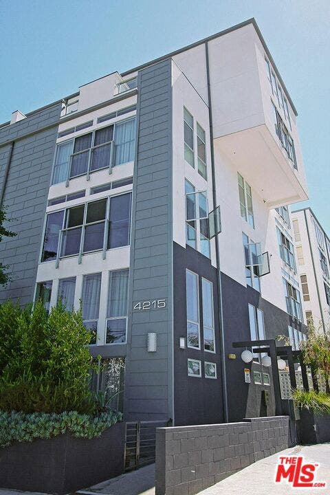 Property photo for 4215 Glencoe Avenue, #317, Los Angeles, CA