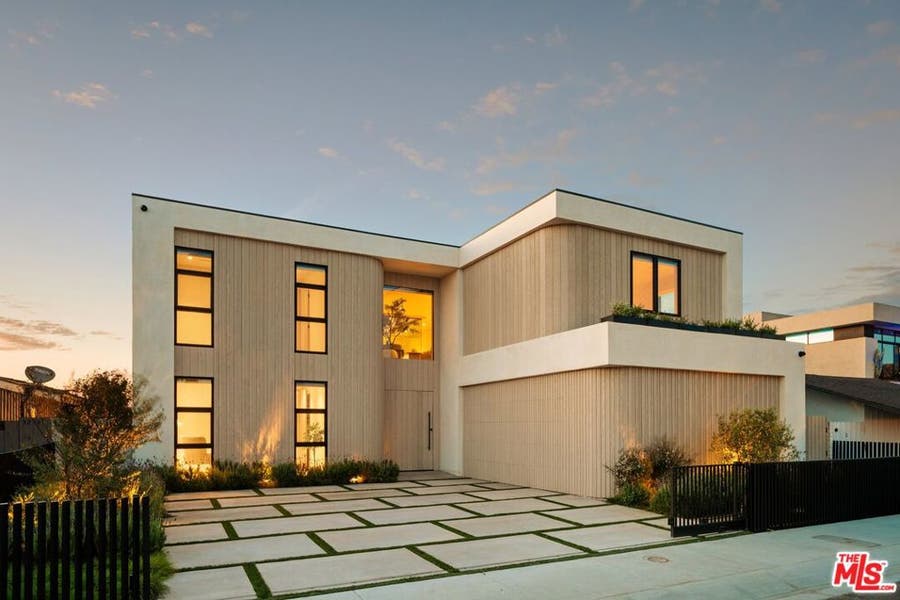 Property photo for 3271 Easter Circle, Huntington Beach, CA