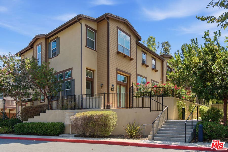 Property photo for 732 Tennis Club Lane, Thousand Oaks, CA
