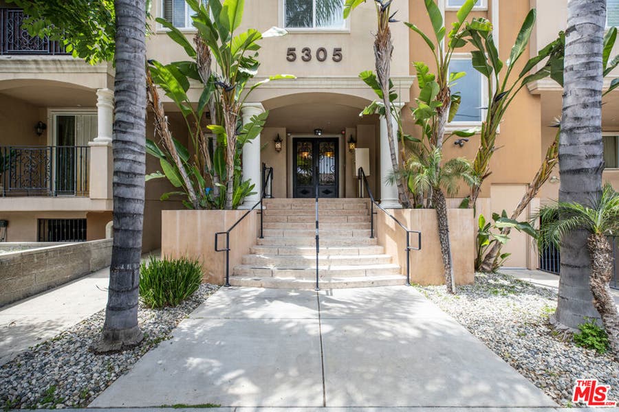 Property photo for 5305 Bellingham Avenue, #102, Valley Village, CA