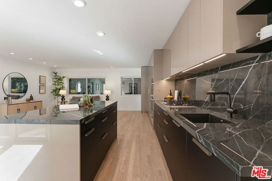 Property photo for 1233 N Laurel Avenue, #109, West Hollywood, CA