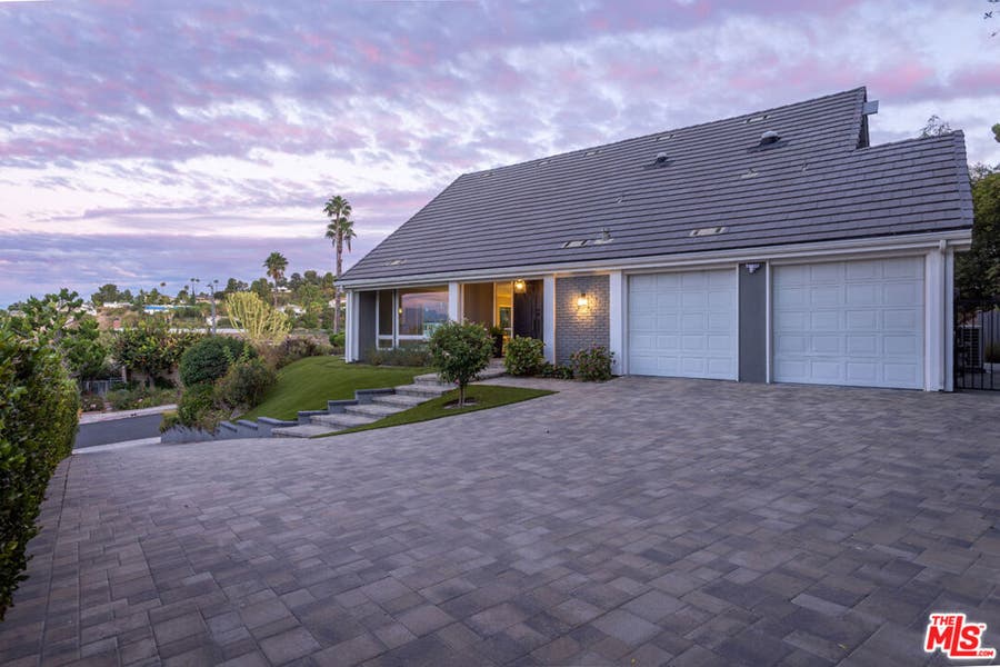 Property photo for 4711 Hermano Drive, Los Angeles, CA