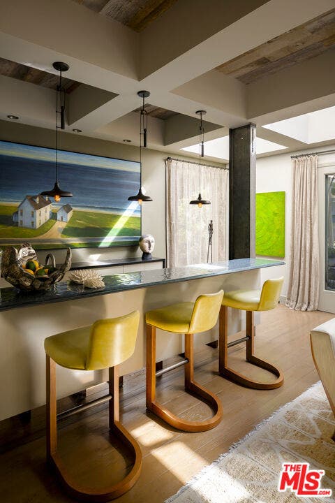 9910 Tower Lane, Los Angeles, CA 90210 9910 Tower Lane, Los Angeles, CA 90210