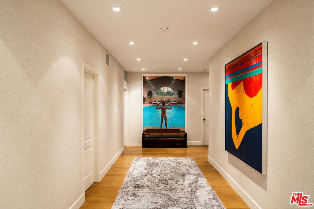9910 Tower Lane, Los Angeles, CA 90210 9910 Tower Lane, Los Angeles, CA 90210
