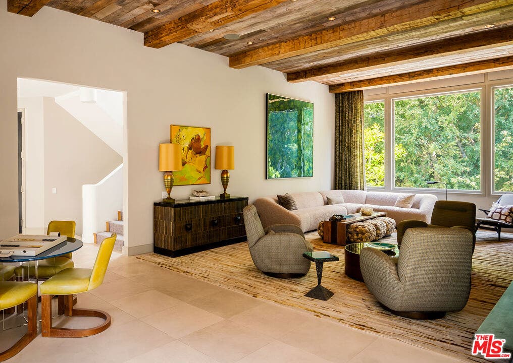 9910 Tower Lane, Los Angeles, CA 90210 9910 Tower Lane, Los Angeles, CA 90210