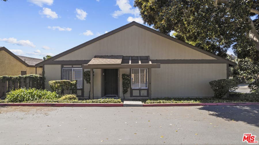 Property photo for 1532 Tern Court, Ventura, CA