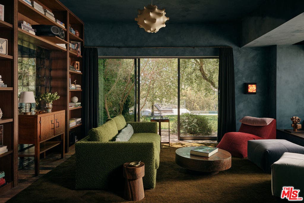 621 N Bonhill Road, Los Angeles, CA 90049 621 N Bonhill Road, Los Angeles, CA 90049