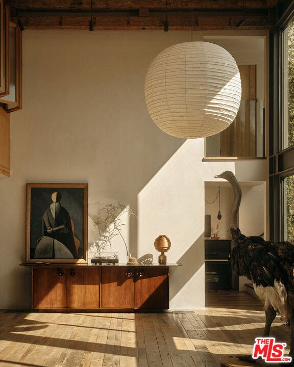 621 N Bonhill Road, Los Angeles, CA 90049 621 N Bonhill Road, Los Angeles, CA 90049