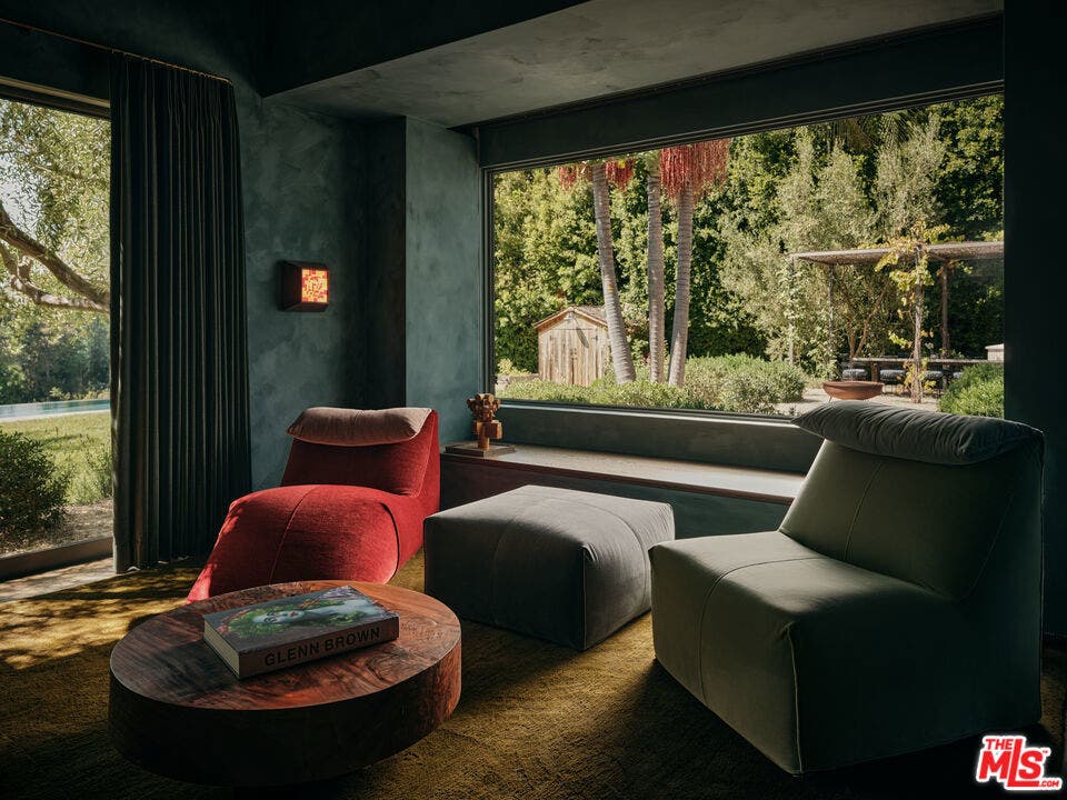 621 N Bonhill Road, Los Angeles, CA 90049 621 N Bonhill Road, Los Angeles, CA 90049