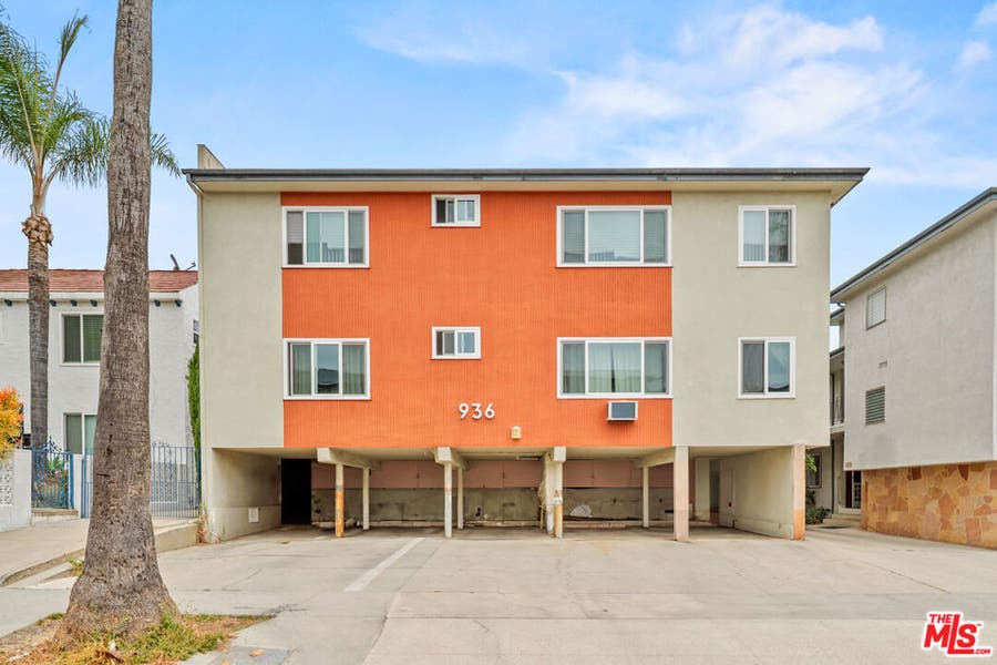 Property photo for 936 N Curson Avenue, #8, West Hollywood, CA