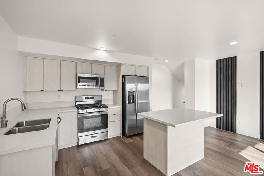 Property photo for 2527 Hauser Boulevard, #A, Los Angeles, CA