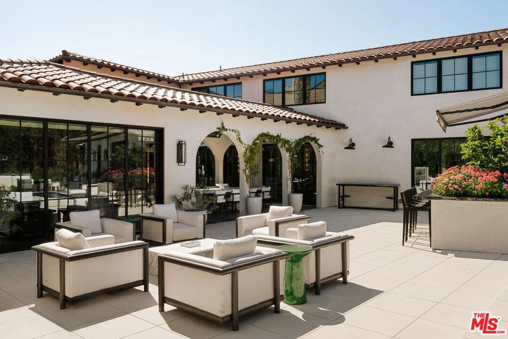 1445 Via Cresta, Pacific Palisades, CA 90272 1445 Via Cresta, Pacific Palisades, CA 90272