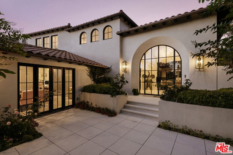 Property photo for 1445 Via Cresta, Pacific Palisades, CA