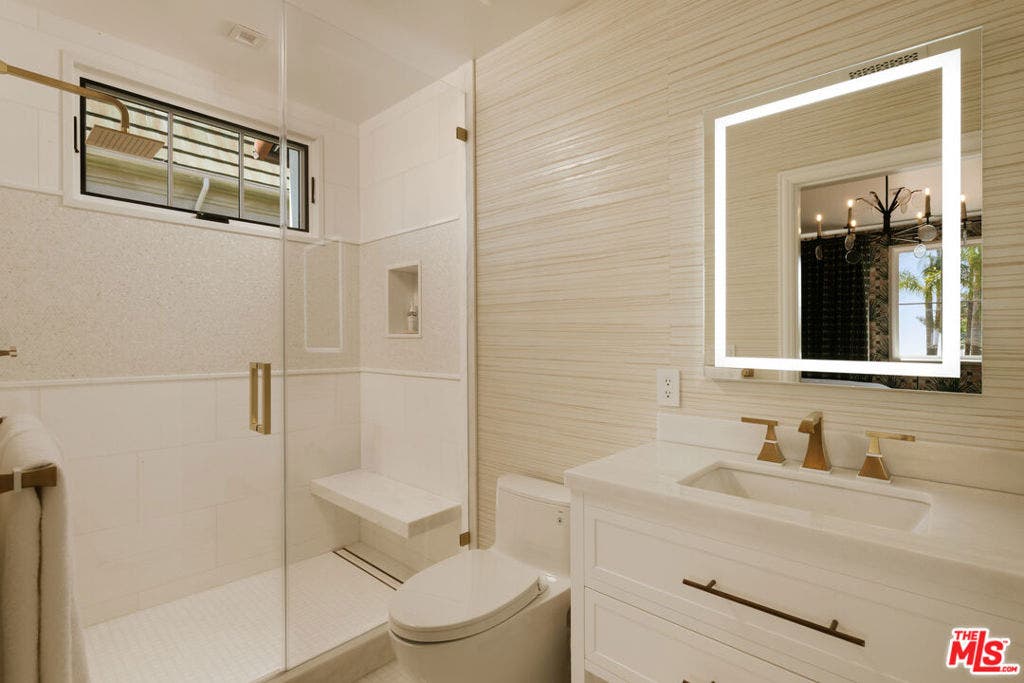 1445 Via Cresta, Pacific Palisades, CA 90272 1445 Via Cresta, Pacific Palisades, CA 90272