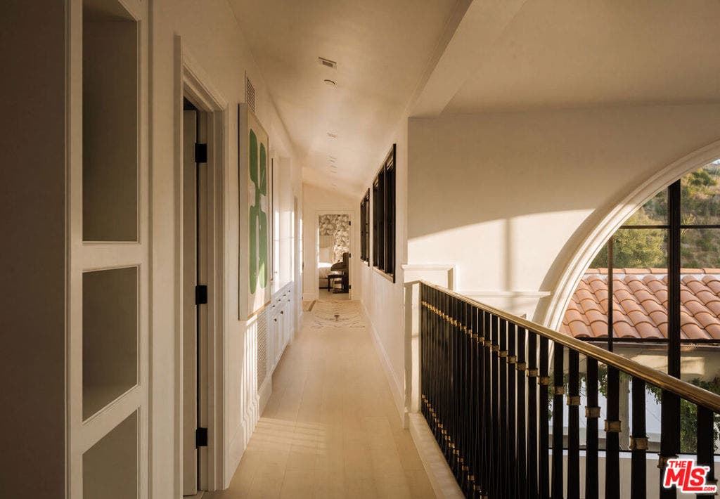 1445 Via Cresta, Pacific Palisades, CA 90272 1445 Via Cresta, Pacific Palisades, CA 90272