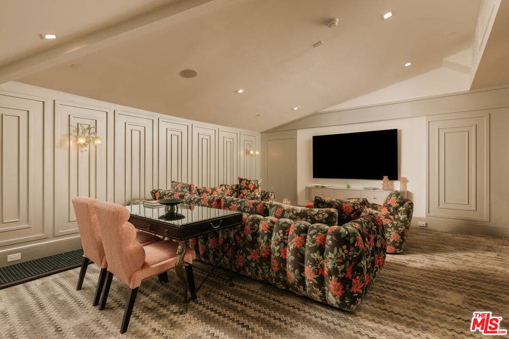 1445 Via Cresta, Pacific Palisades, CA 90272 1445 Via Cresta, Pacific Palisades, CA 90272