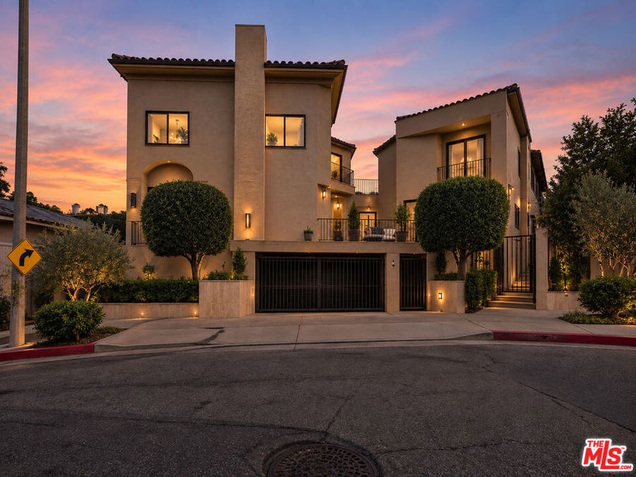 Property photo for 6939 Greeley Street, #110, Tujunga, CA