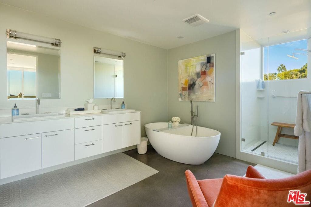 1550 Casale Road, Pacific Palisades, CA 90272 1550 Casale Road, Pacific Palisades, CA 90272