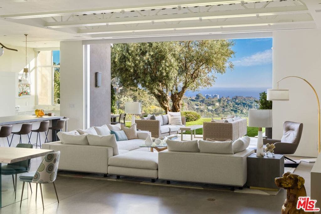1550 Casale Road, Pacific Palisades, CA 90272 1550 Casale Road, Pacific Palisades, CA 90272