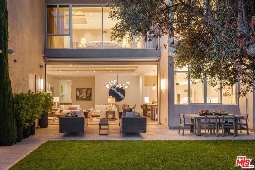 1550 Casale Road, Pacific Palisades, CA 90272 1550 Casale Road, Pacific Palisades, CA 90272