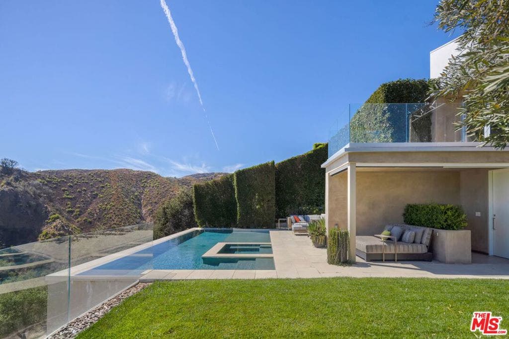 1550 Casale Road, Pacific Palisades, CA 90272 1550 Casale Road, Pacific Palisades, CA 90272