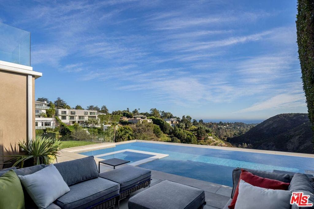 1550 Casale Road, Pacific Palisades, CA 90272 1550 Casale Road, Pacific Palisades, CA 90272