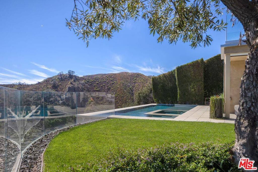 1550 Casale Road, Pacific Palisades, CA 90272 1550 Casale Road, Pacific Palisades, CA 90272