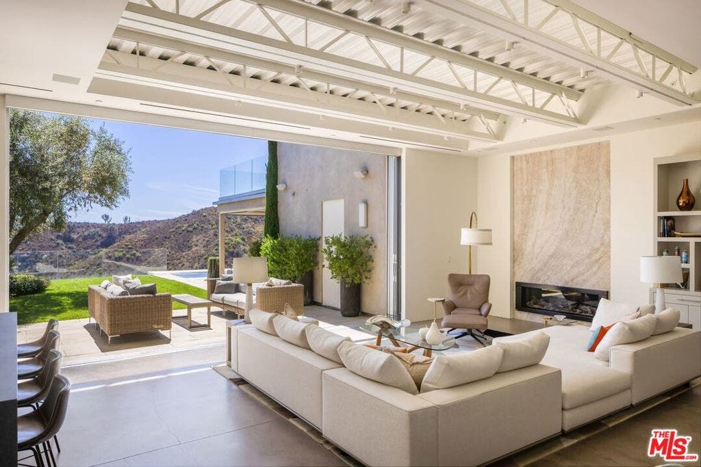 1550 Casale Road, Pacific Palisades, CA 90272 1550 Casale Road, Pacific Palisades, CA 90272
