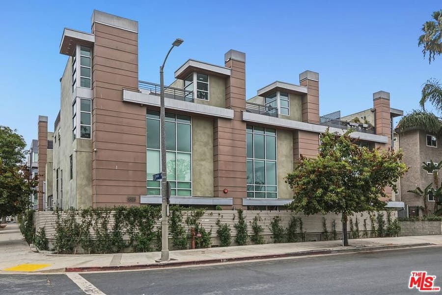 Property photo for 5806 Waring Avenue, #14, Los Angeles, CA