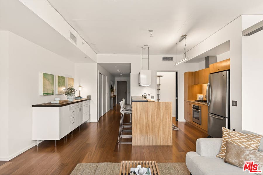 Property photo for 1155 S Grand Avenue, #403, Los Angeles, CA